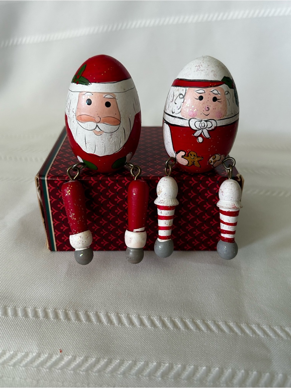 Vintage Hand-Painted Wooden Egg Shelf Sitters Santa Mrs Claus Holiday Decor